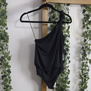 Express Elegant Black One-Shoulder Top